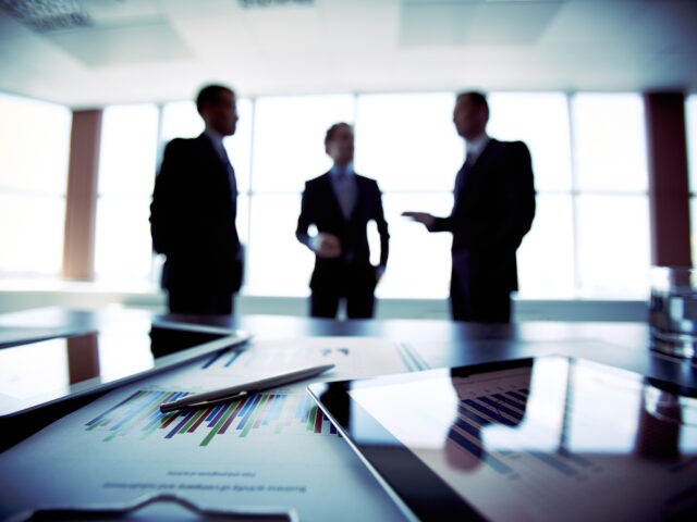 Procedury bezpieczeństwa w firmie – wdrożenie | RiskCom