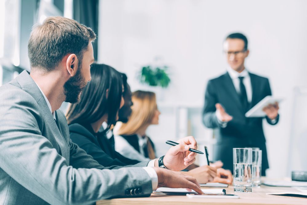 Szkolenia i usługi bezpieczeństwa RiskCom dla firm i instytucji